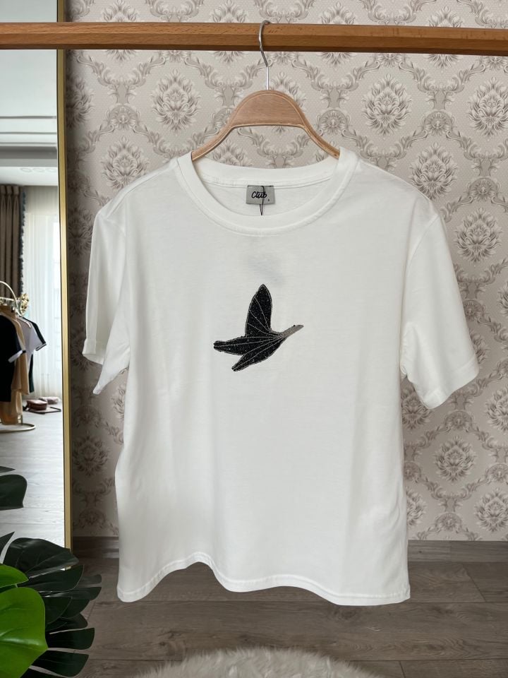 Beyaz Kuşlu Taşlı Tshirt